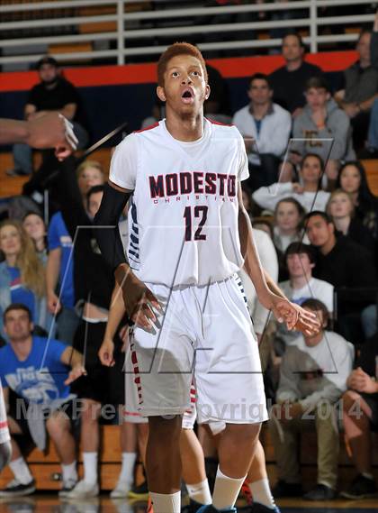 Thumbnail 2 in Christian Brothers vs. Modesto Christian (CIF SJS D3 Playoffs) photogallery.