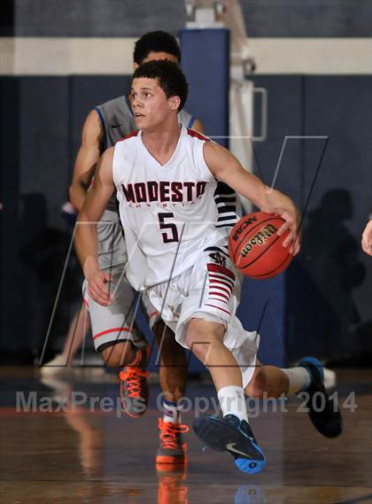 Thumbnail 1 in Christian Brothers vs. Modesto Christian (CIF SJS D3 Playoffs) photogallery.