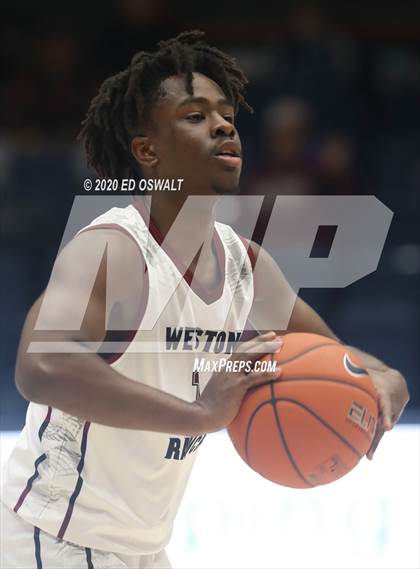 Thumbnail 2 in Weston Ranch vs. Moreau Catholic (MaxPreps MLK Classic) photogallery.