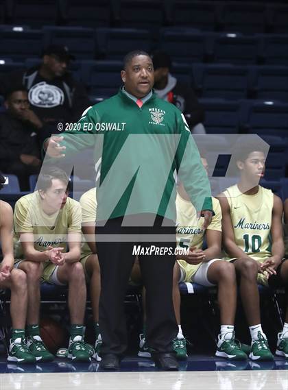 Thumbnail 2 in Weston Ranch vs. Moreau Catholic (MaxPreps MLK Classic) photogallery.
