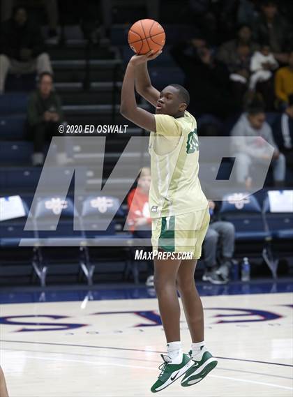 Thumbnail 2 in Weston Ranch vs. Moreau Catholic (MaxPreps MLK Classic) photogallery.