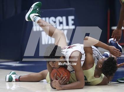 Thumbnail 1 in Weston Ranch vs. Moreau Catholic (MaxPreps MLK Classic) photogallery.