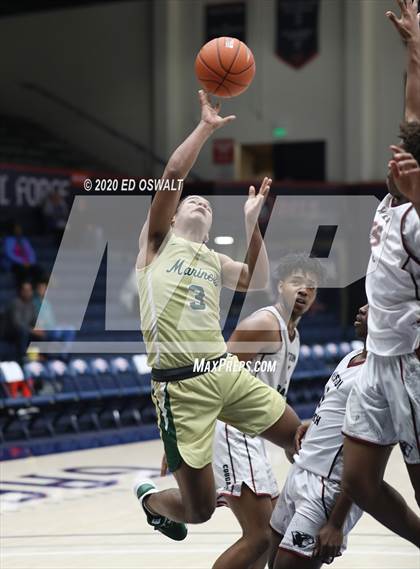 Thumbnail 3 in Weston Ranch vs. Moreau Catholic (MaxPreps MLK Classic) photogallery.