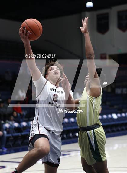 Thumbnail 3 in Weston Ranch vs. Moreau Catholic (MaxPreps MLK Classic) photogallery.