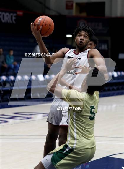 Thumbnail 3 in Weston Ranch vs. Moreau Catholic (MaxPreps MLK Classic) photogallery.