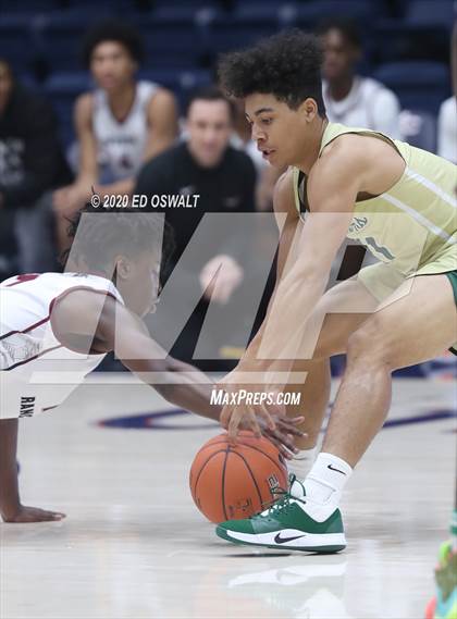 Thumbnail 2 in Weston Ranch vs. Moreau Catholic (MaxPreps MLK Classic) photogallery.