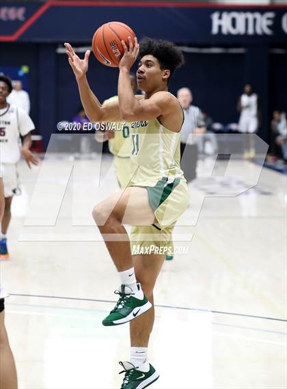 Thumbnail 2 in Weston Ranch vs. Moreau Catholic (MaxPreps MLK Classic) photogallery.
