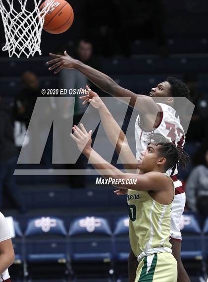 Thumbnail 1 in Weston Ranch vs. Moreau Catholic (MaxPreps MLK Classic) photogallery.