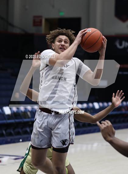 Thumbnail 2 in Weston Ranch vs. Moreau Catholic (MaxPreps MLK Classic) photogallery.