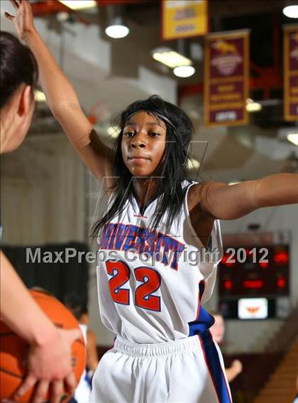 Thumbnail 1 in University vs. Marshall (CIF LA City Section Final) photogallery.