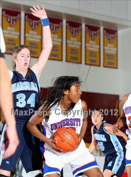 Thumbnail 1 in University vs. Marshall (CIF LA City Section Final) photogallery.