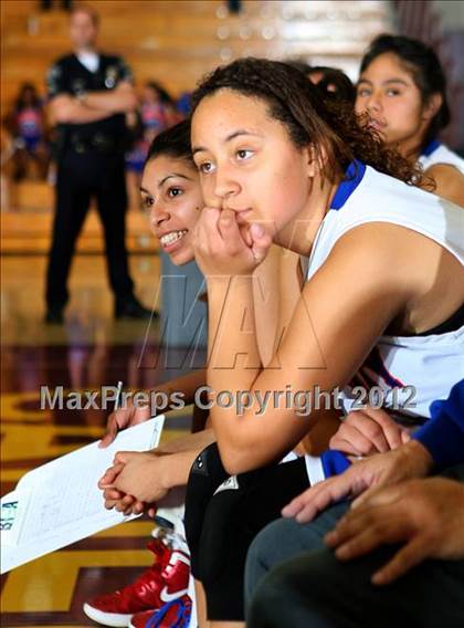 Thumbnail 1 in University vs. Marshall (CIF LA City Section Final) photogallery.