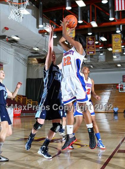 Thumbnail 3 in University vs. Marshall (CIF LA City Section Final) photogallery.