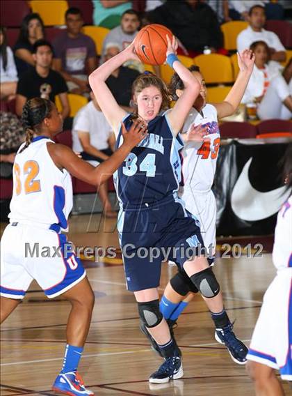 Thumbnail 1 in University vs. Marshall (CIF LA City Section Final) photogallery.