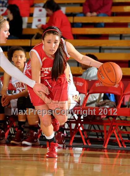 Thumbnail 1 in Oaks Christian vs Orange Lutheran (Nike Extravaganza) photogallery.