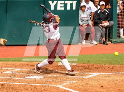 Thumbnail 2 in Calallen vs. Liberty (UIL 4A Softball Final) photogallery.