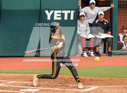 Thumbnail 1 in Calallen vs. Liberty (UIL 4A Softball Final) photogallery.