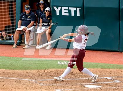 Thumbnail 2 in Calallen vs. Liberty (UIL 4A Softball Final) photogallery.