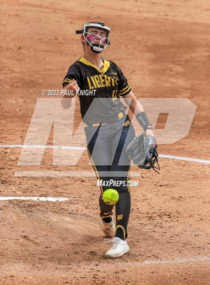 Thumbnail 2 in Calallen vs. Liberty (UIL 4A Softball Final) photogallery.