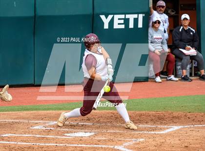 Thumbnail 3 in Calallen vs. Liberty (UIL 4A Softball Final) photogallery.