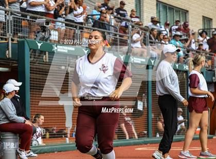 Thumbnail 3 in Calallen vs. Liberty (UIL 4A Softball Final) photogallery.