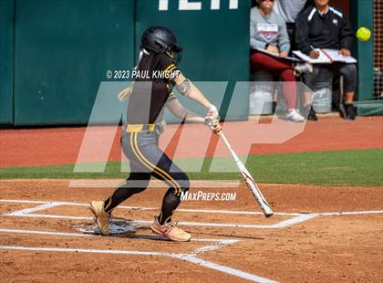 Thumbnail 3 in Calallen vs. Liberty (UIL 4A Softball Final) photogallery.