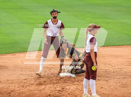 Thumbnail 1 in Calallen vs. Liberty (UIL 4A Softball Final) photogallery.