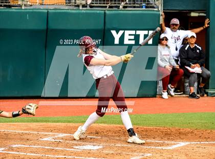 Thumbnail 3 in Calallen vs. Liberty (UIL 4A Softball Final) photogallery.