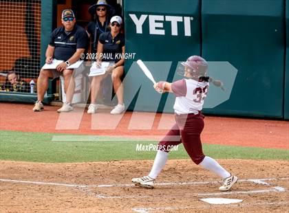 Thumbnail 3 in Calallen vs. Liberty (UIL 4A Softball Final) photogallery.