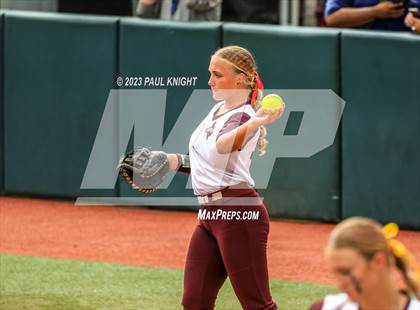 Thumbnail 1 in Calallen vs. Liberty (UIL 4A Softball Final) photogallery.