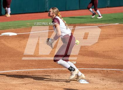 Thumbnail 1 in Calallen vs. Liberty (UIL 4A Softball Final) photogallery.