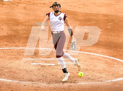 Thumbnail 2 in Calallen vs. Liberty (UIL 4A Softball Final) photogallery.