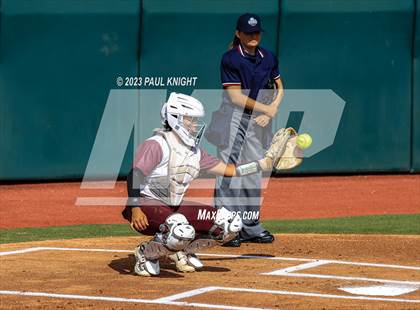 Thumbnail 1 in Calallen vs. Liberty (UIL 4A Softball Final) photogallery.