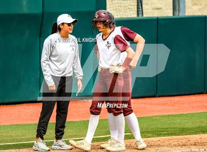 Thumbnail 3 in Calallen vs. Liberty (UIL 4A Softball Final) photogallery.