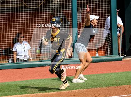 Thumbnail 3 in Calallen vs. Liberty (UIL 4A Softball Final) photogallery.