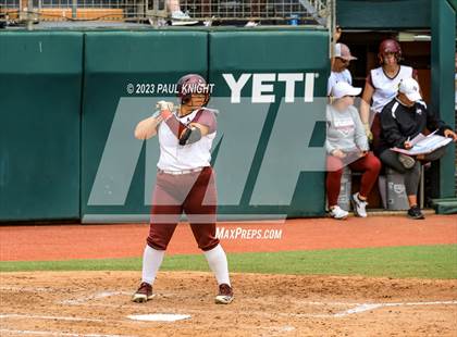 Thumbnail 2 in Calallen vs. Liberty (UIL 4A Softball Final) photogallery.
