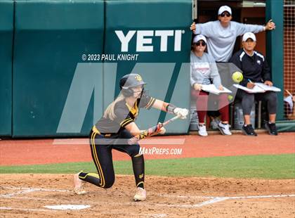 Thumbnail 1 in Calallen vs. Liberty (UIL 4A Softball Final) photogallery.