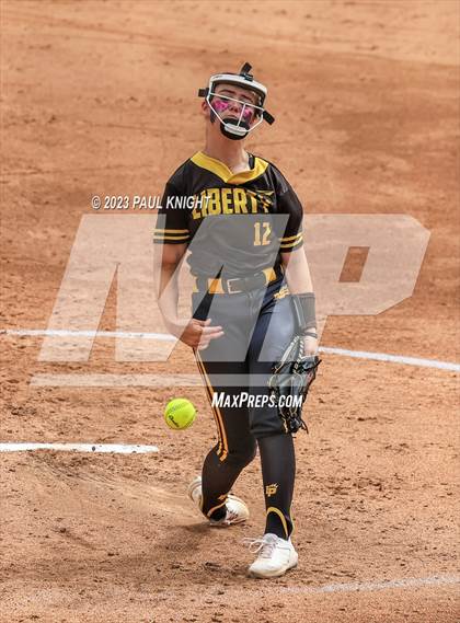 Thumbnail 2 in Calallen vs. Liberty (UIL 4A Softball Final) photogallery.