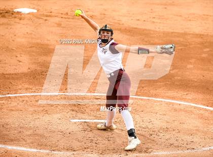 Thumbnail 3 in Calallen vs. Liberty (UIL 4A Softball Final) photogallery.