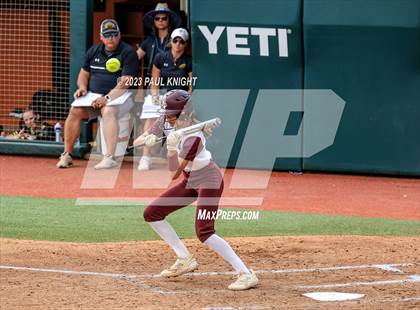 Thumbnail 1 in Calallen vs. Liberty (UIL 4A Softball Final) photogallery.