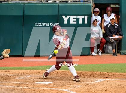 Thumbnail 3 in Calallen vs. Liberty (UIL 4A Softball Final) photogallery.