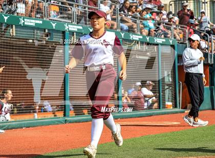 Thumbnail 3 in Calallen vs. Liberty (UIL 4A Softball Final) photogallery.