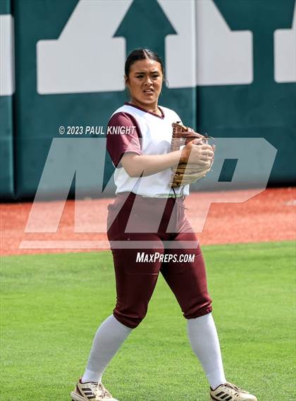 Thumbnail 1 in Calallen vs. Liberty (UIL 4A Softball Final) photogallery.