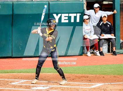 Thumbnail 1 in Calallen vs. Liberty (UIL 4A Softball Final) photogallery.