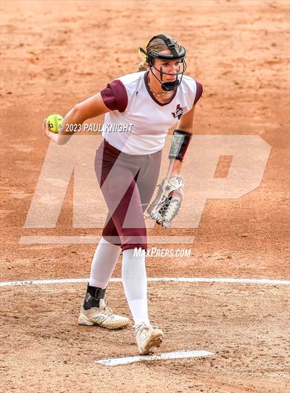 Thumbnail 2 in Calallen vs. Liberty (UIL 4A Softball Final) photogallery.
