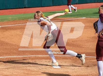 Thumbnail 2 in Calallen vs. Liberty (UIL 4A Softball Final) photogallery.