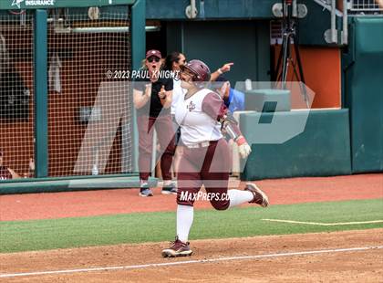 Thumbnail 2 in Calallen vs. Liberty (UIL 4A Softball Final) photogallery.