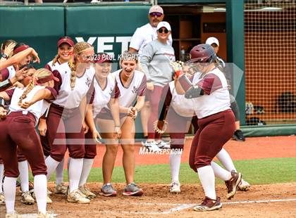 Thumbnail 3 in Calallen vs. Liberty (UIL 4A Softball Final) photogallery.