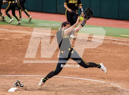 Thumbnail 1 in Calallen vs. Liberty (UIL 4A Softball Final) photogallery.