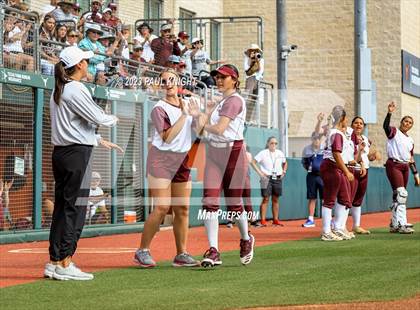 Thumbnail 3 in Calallen vs. Liberty (UIL 4A Softball Final) photogallery.